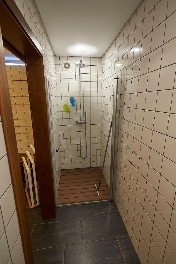 Casa Do Vizinho Βίλα Porto Judeu Εξωτερικό φωτογραφία